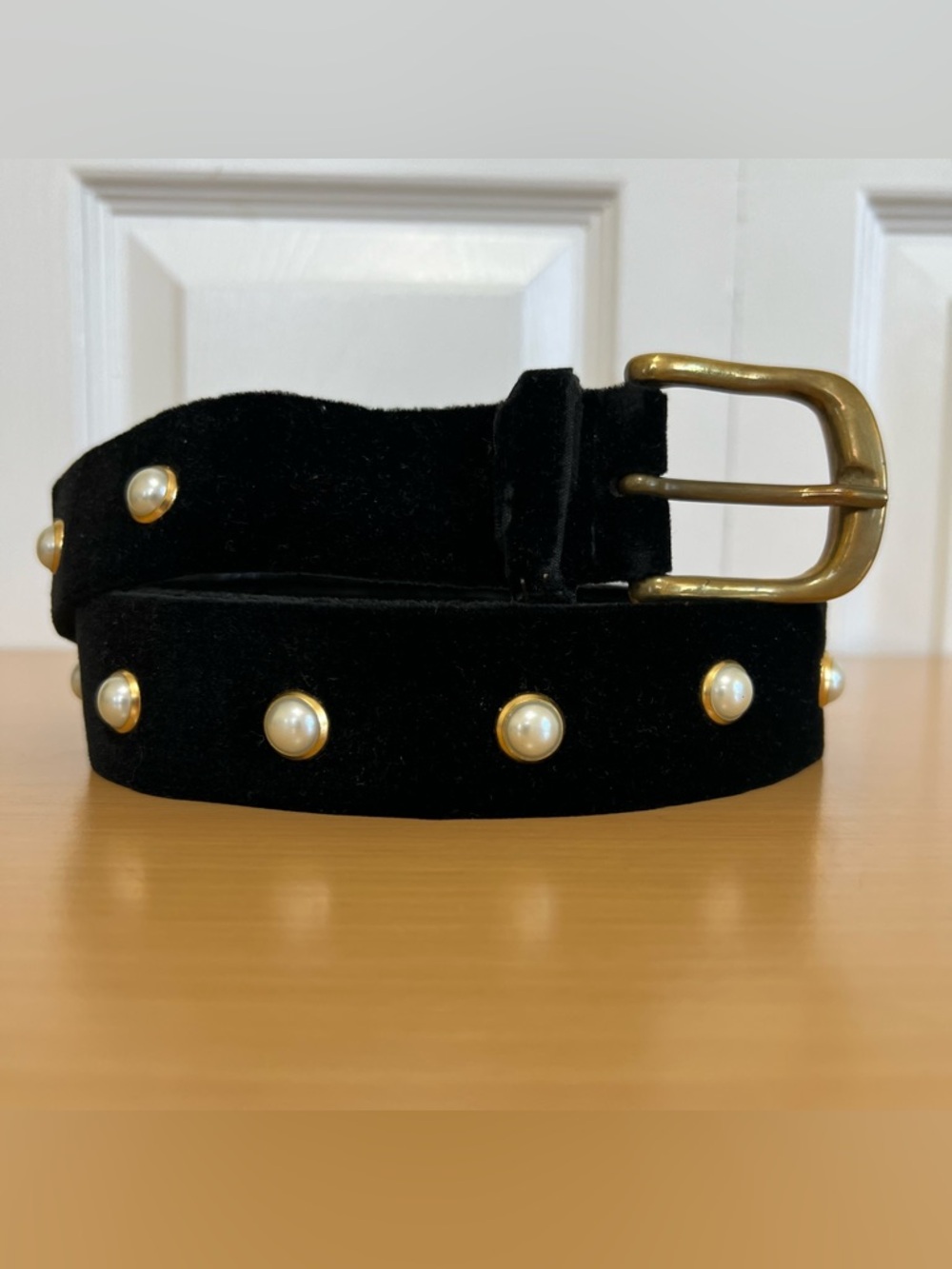 Vtg Jill Stuart Black Velvet Pearl-Studded Belt Gold-Tone Buckle Size Medium